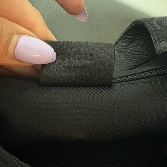 Gucci Black GG Monogram Shoulder Bag with Gold Hardware - Picture 4 of 5